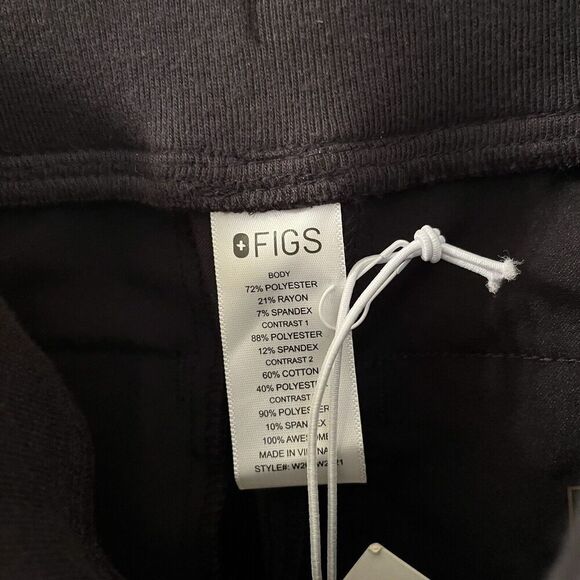 Figs Women's Manari Slim-Leg Cargo Scrub Pants Technical Black Size XS NWT - Picture 8 of 16